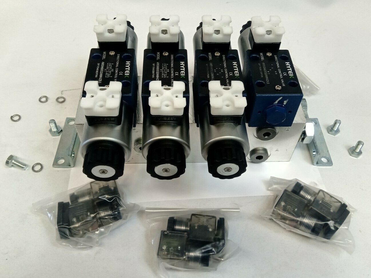 Cetop 3 Hydraulic Oil Control Manifold 50 LPM CHERRY Hydraulic Online