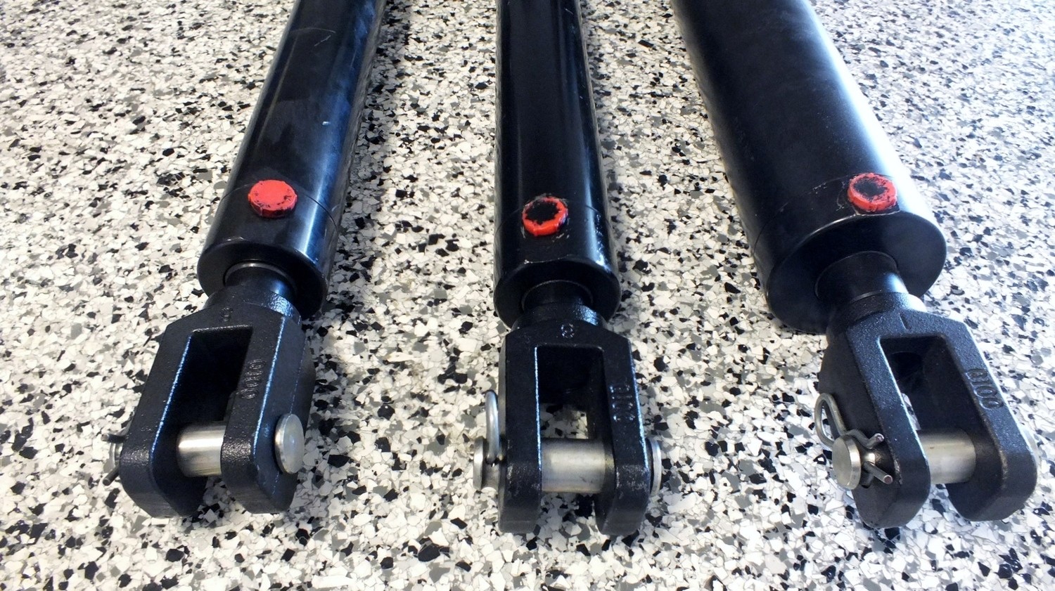 HYDRAULIC CYLINDER / RAM VARIOUS SIZES AUSTRALIAN MADE! 4.0" BORE
