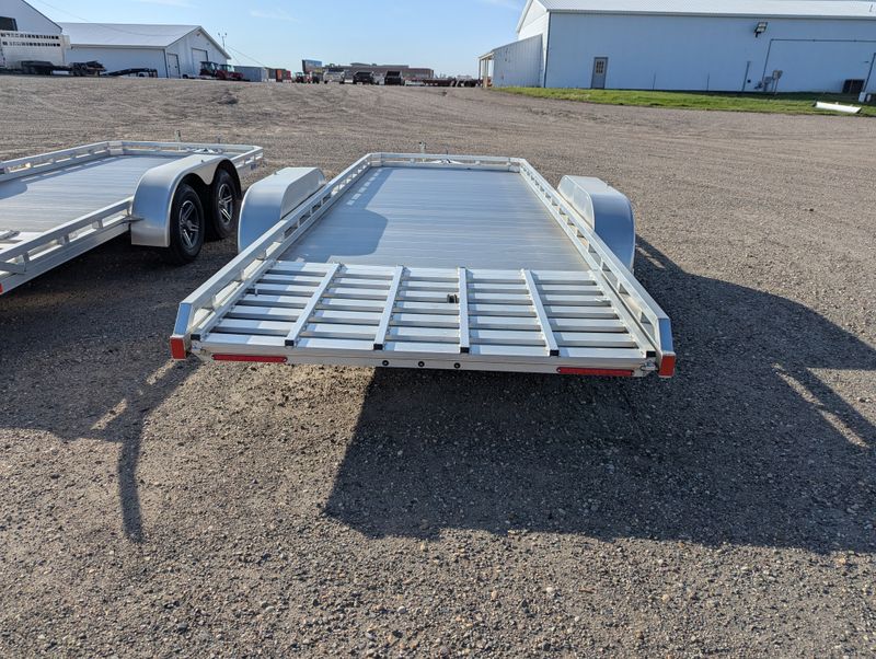 400000042411-large-2