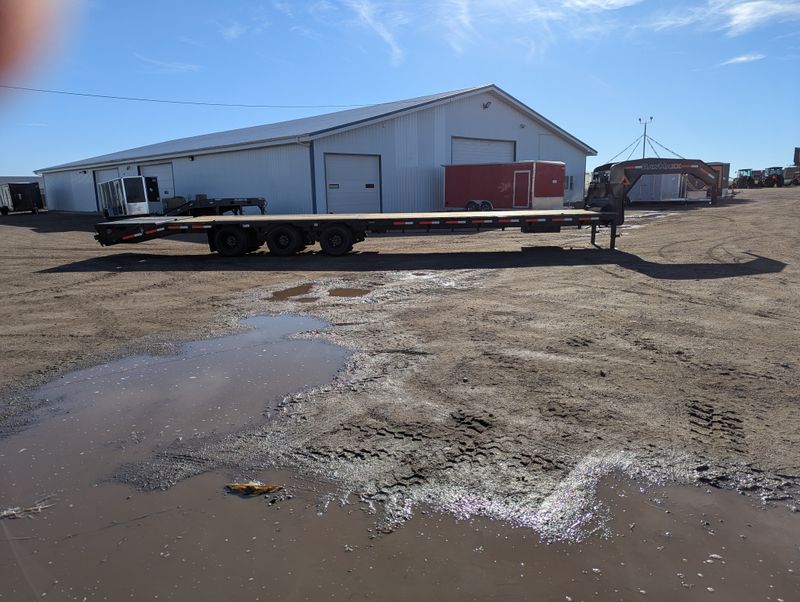 400000063256-large-2