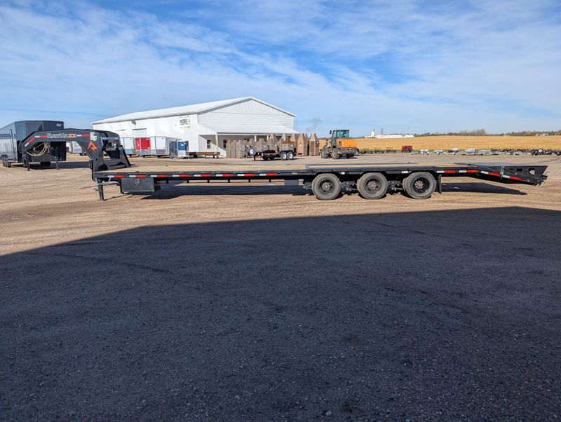 400000063256-large-9