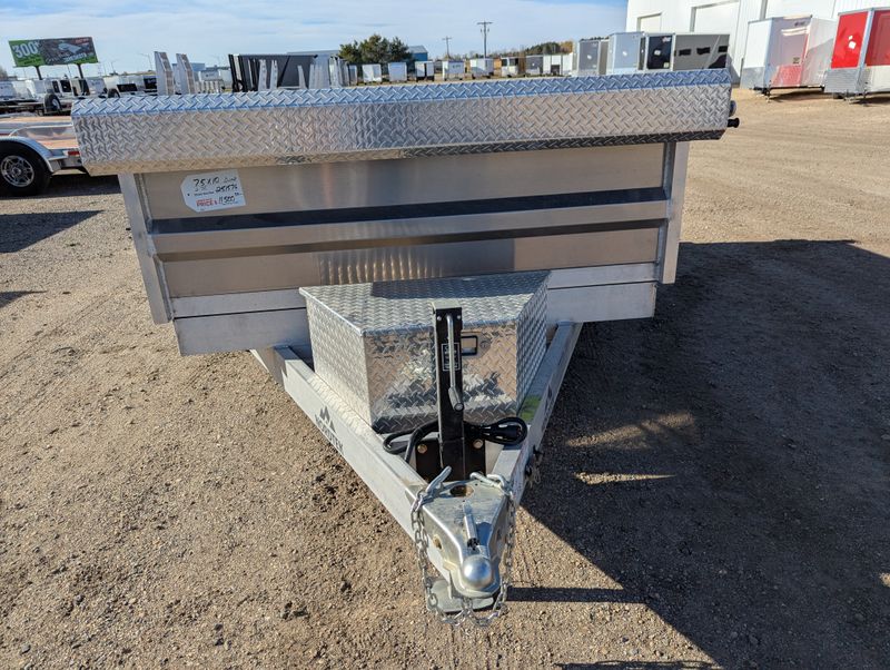 400000063584-large-1