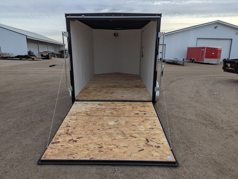 400000063843-large-8