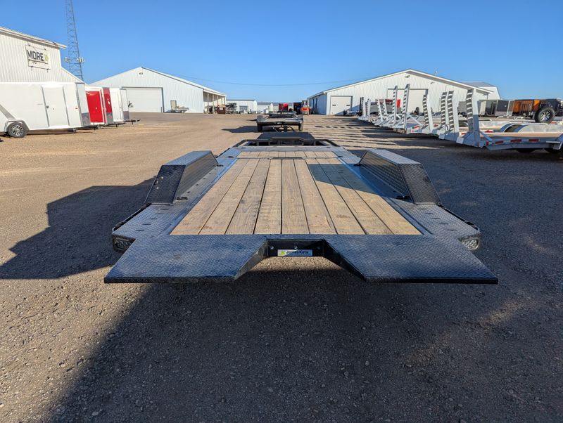 400000063720-large-4