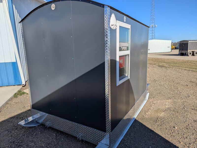 400000063966-large-3