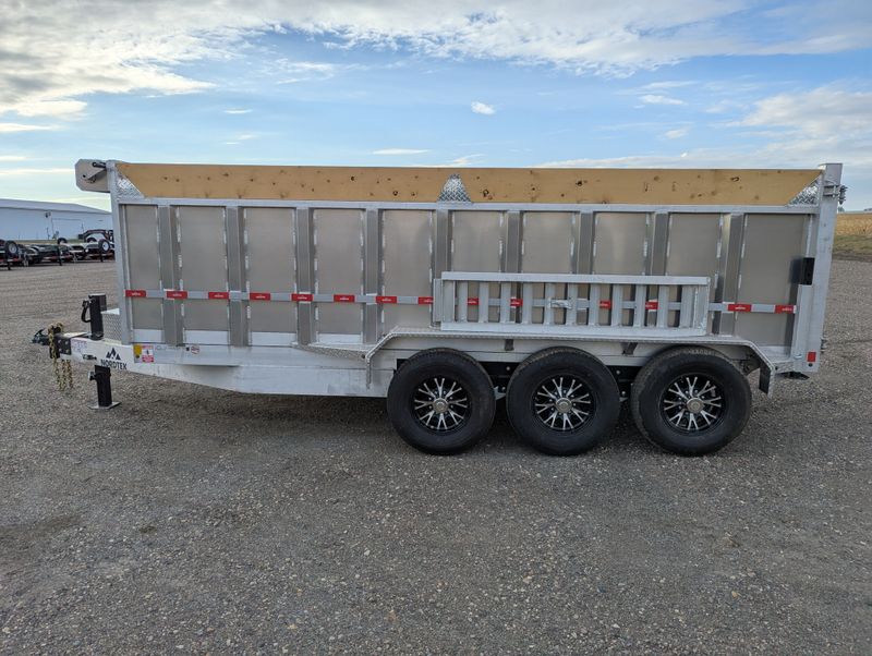 400000063577-large-2