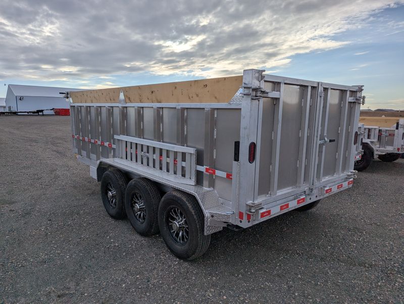 400000063577-large-1