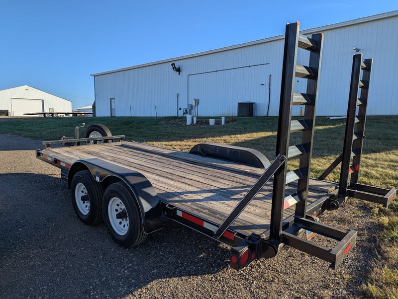 400000063935-large-3