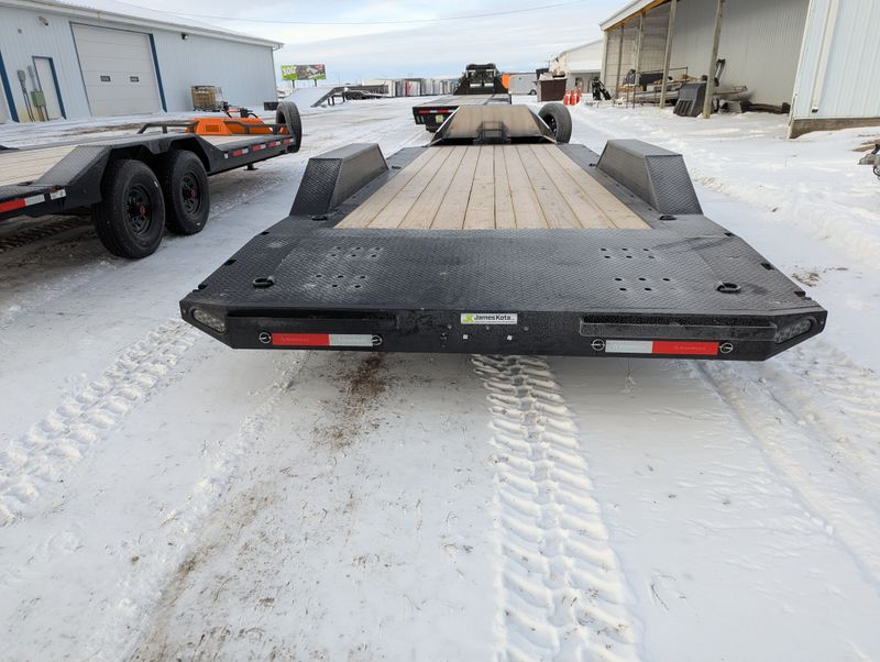 400000064222-large-4