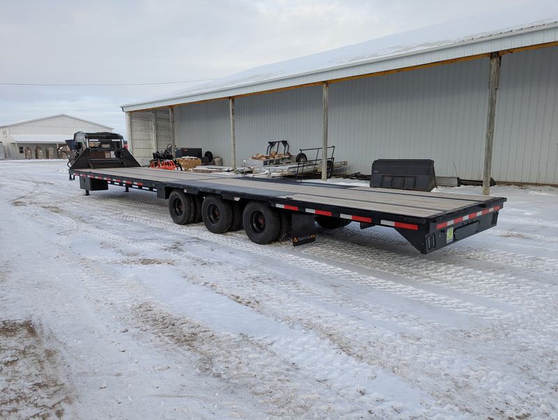 400000064208-large-5