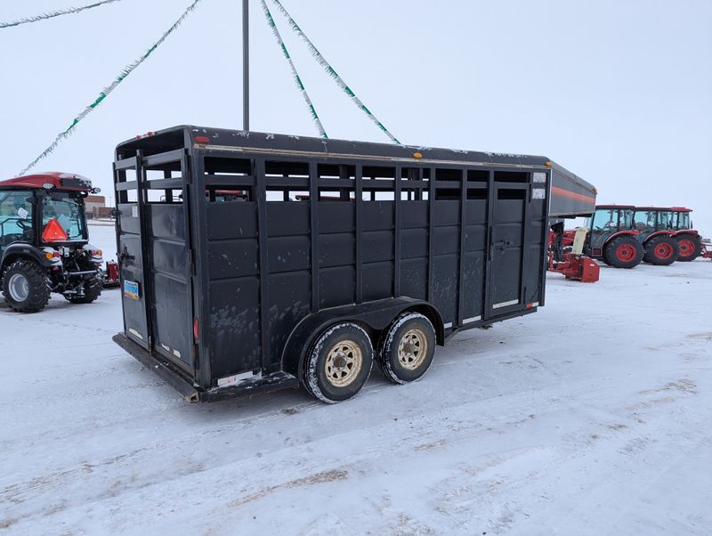 400000067100-large-2