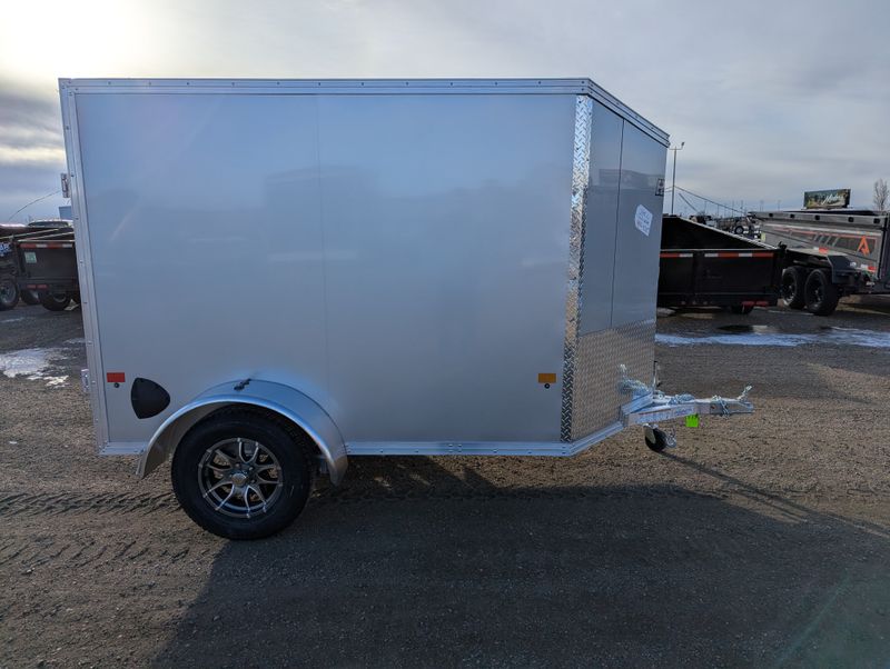 400000068428-large-6