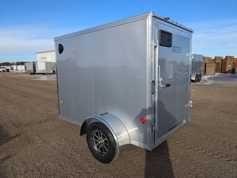 400000068428-large-5