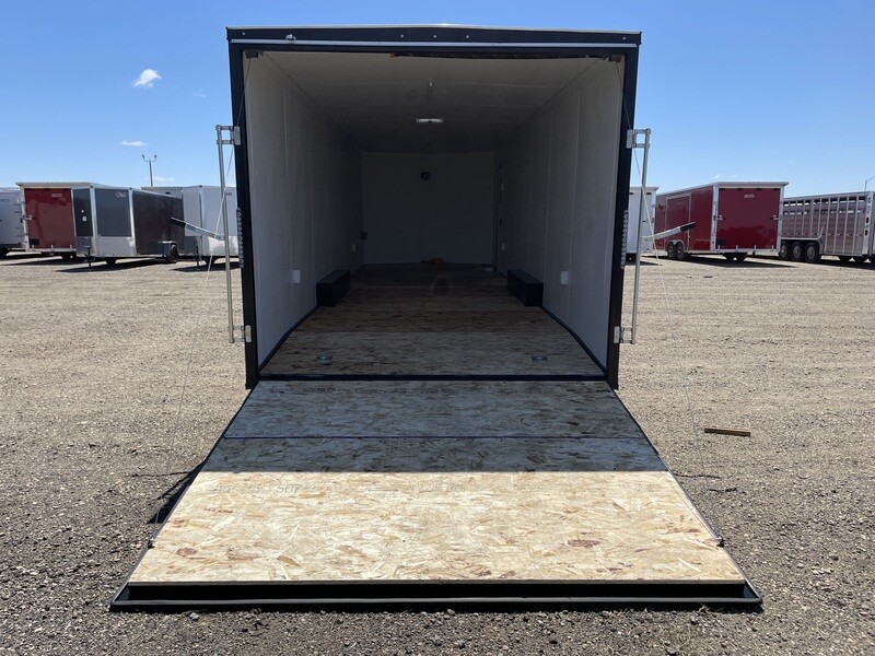 400000044927-large-8