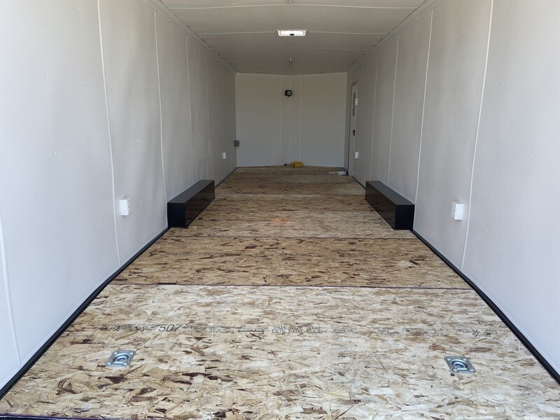 400000044927-large-9