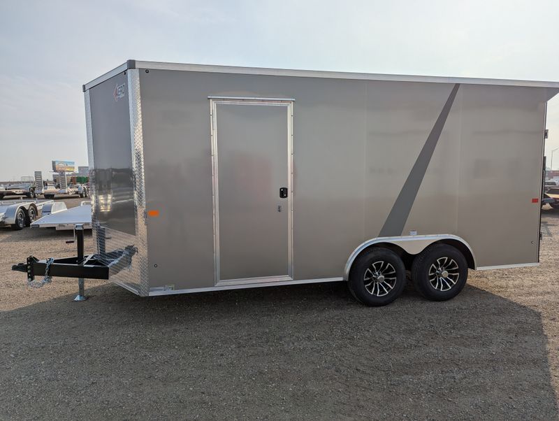 400000063003-large-6