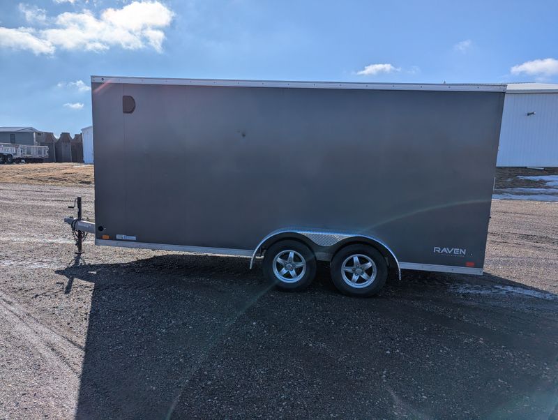 400000068565-large-4