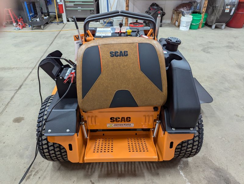 400000068626-large-3