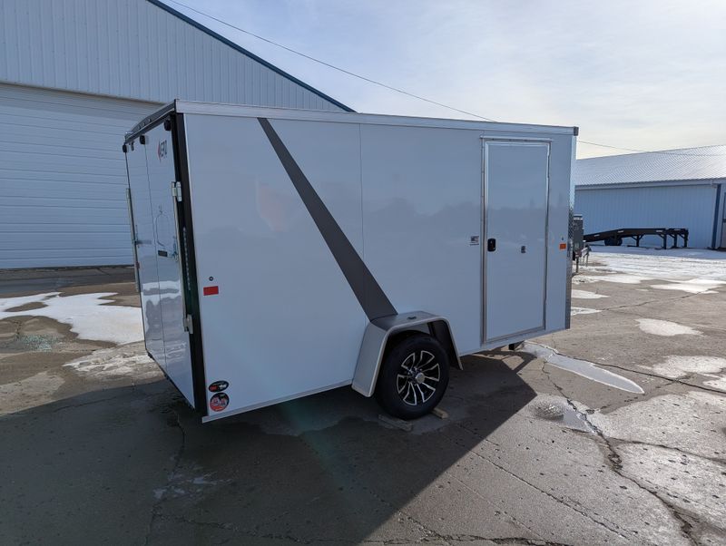 400000068749-large-3