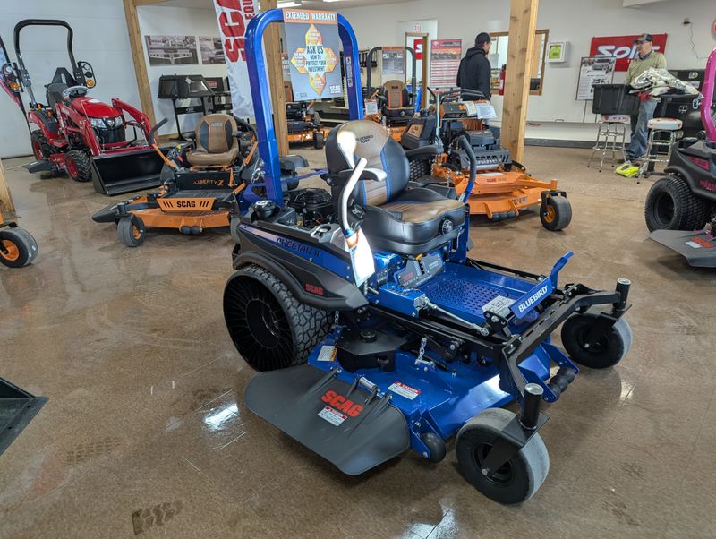 400000068800-large-4