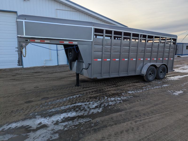 400000069340-large-5