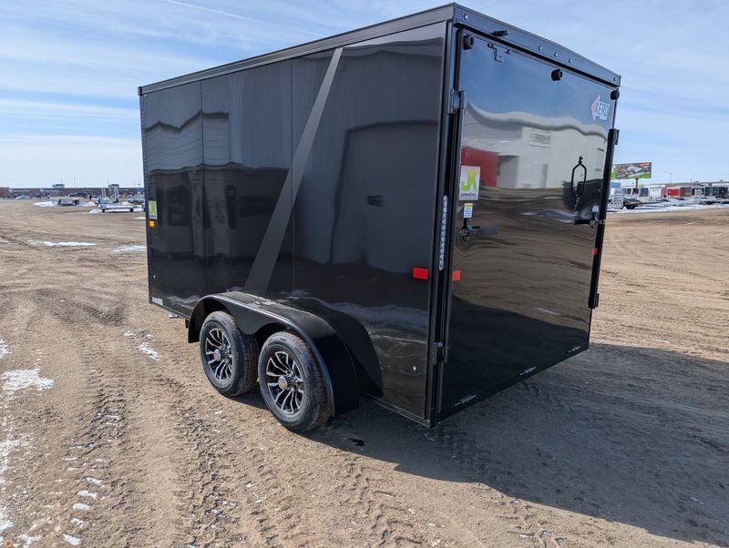 400000069371-large-3