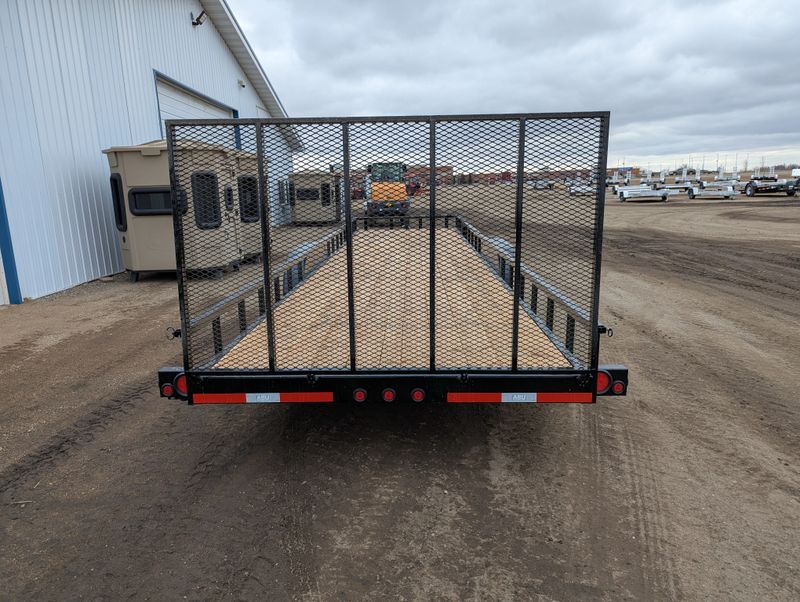 400000069586-large-5