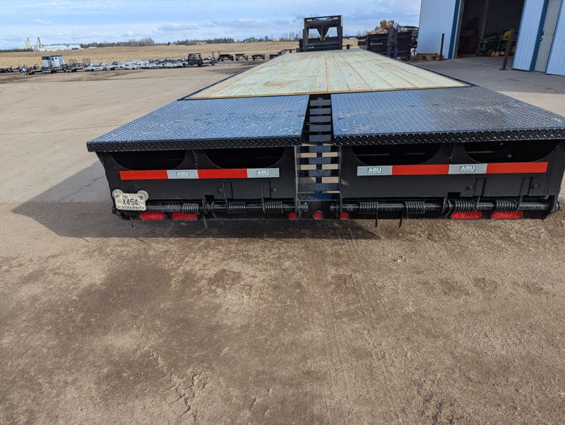 400000069593-large-6