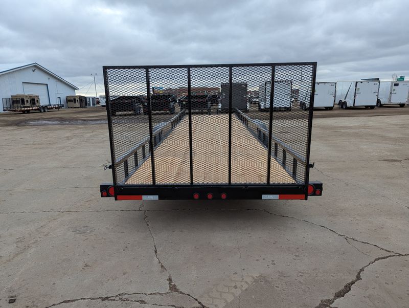 400000069579-large-4