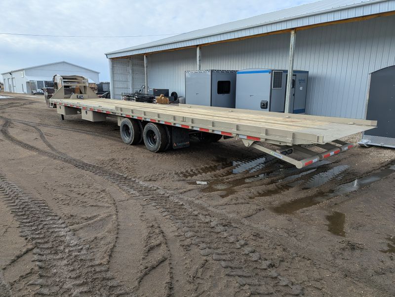 400000069647-large-3