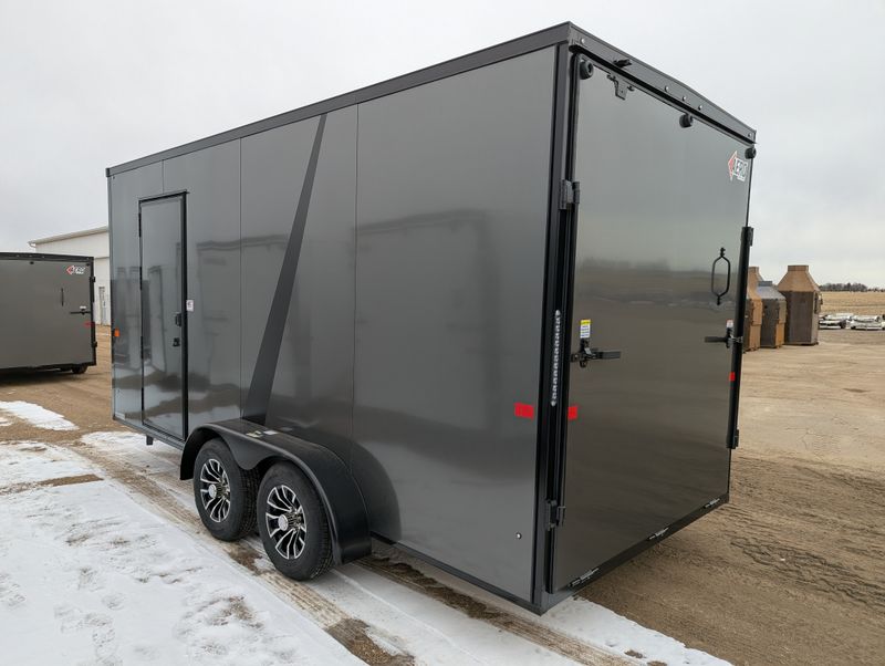 400000069722-large-3