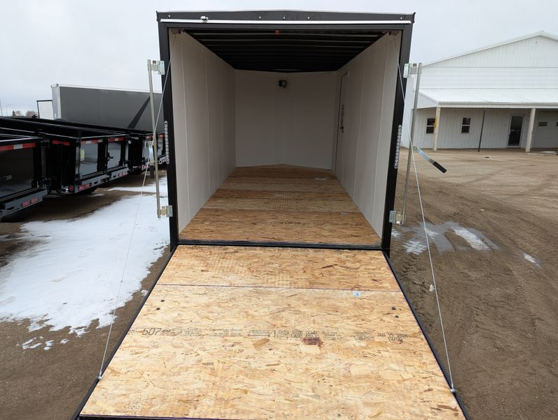 400000069739-large-8