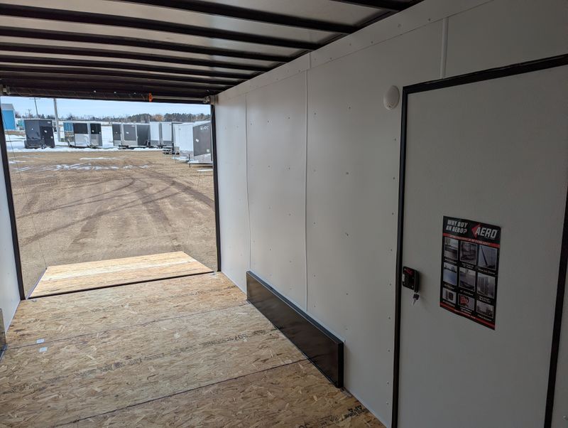 400000069814-large-9