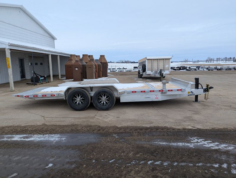 400000069937-large-2