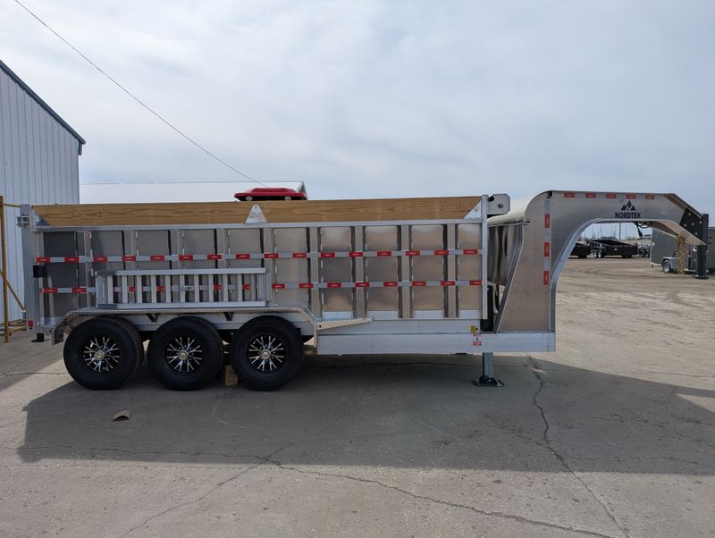 400000070025-large-2