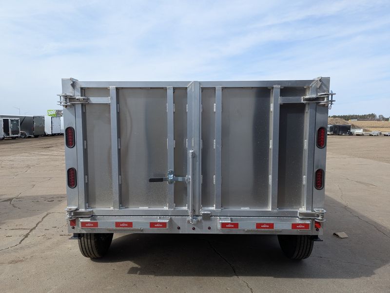 400000070025-large-4