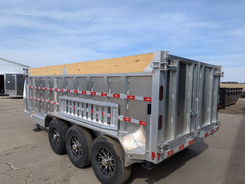 400000070025-large-7