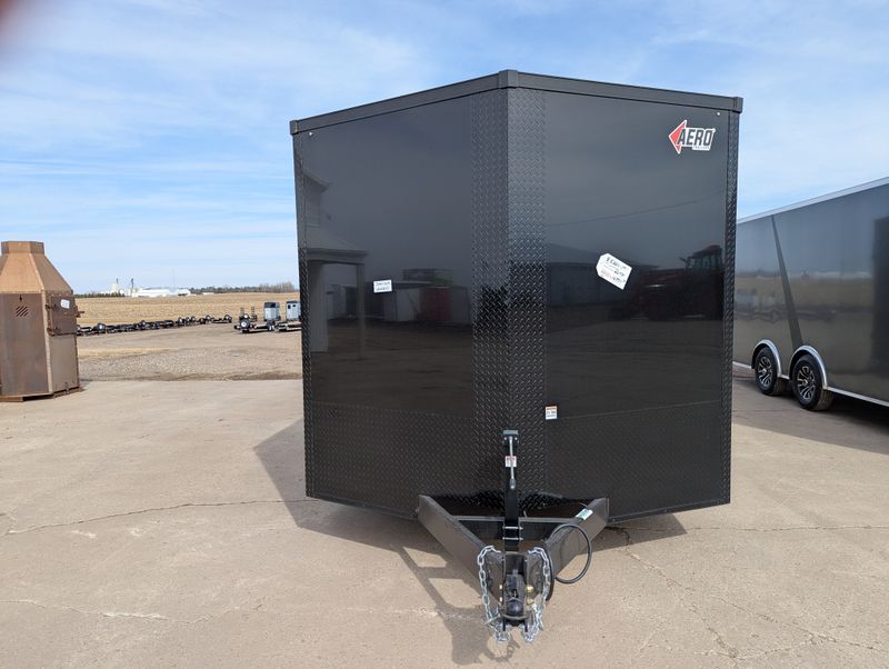 400000070018-large-1