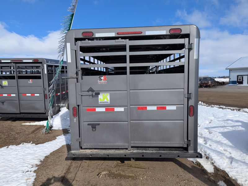 400000070698-large-4