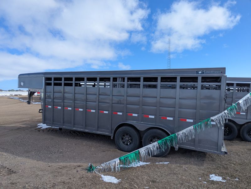 400000070681-large-3