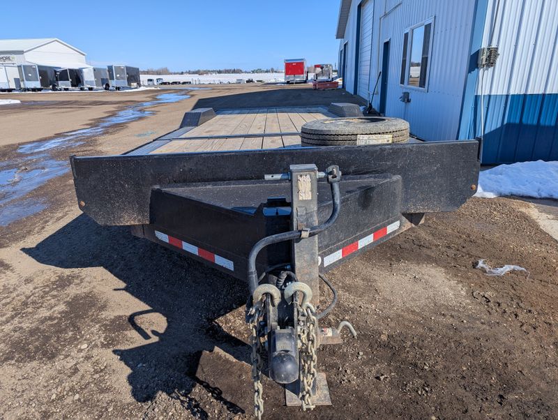 400000070704-large-2