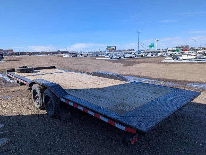 400000070704-large-5