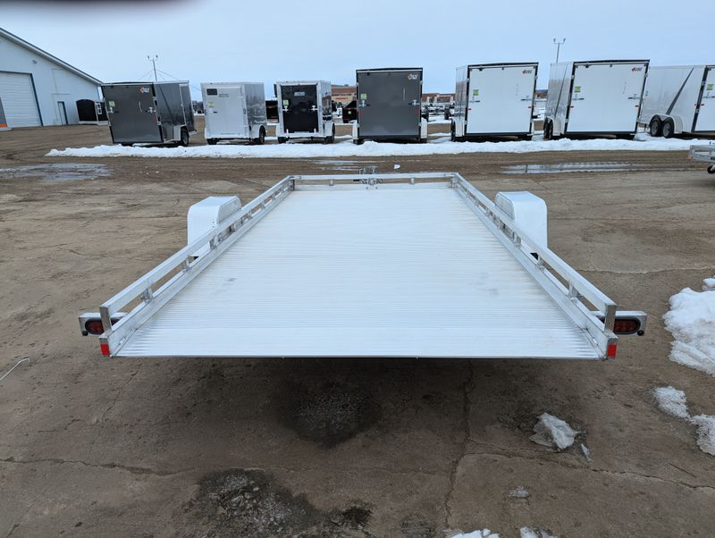 400000070735-large-4