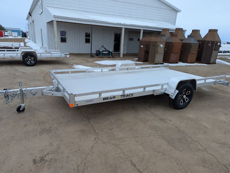 400000070735-large-7