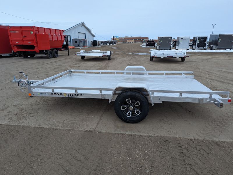 400000070766-large-6