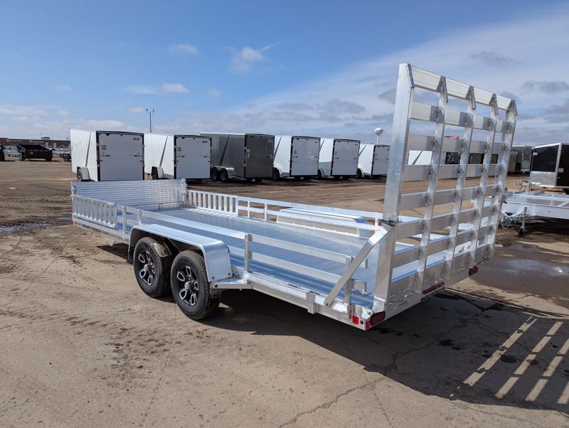 400000070742-large-5