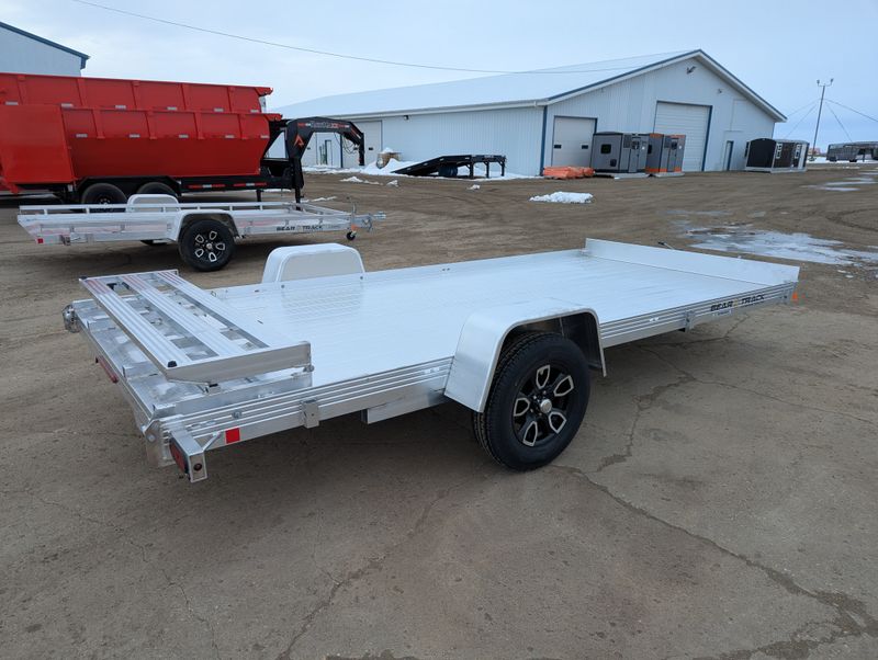 400000070797-large-3