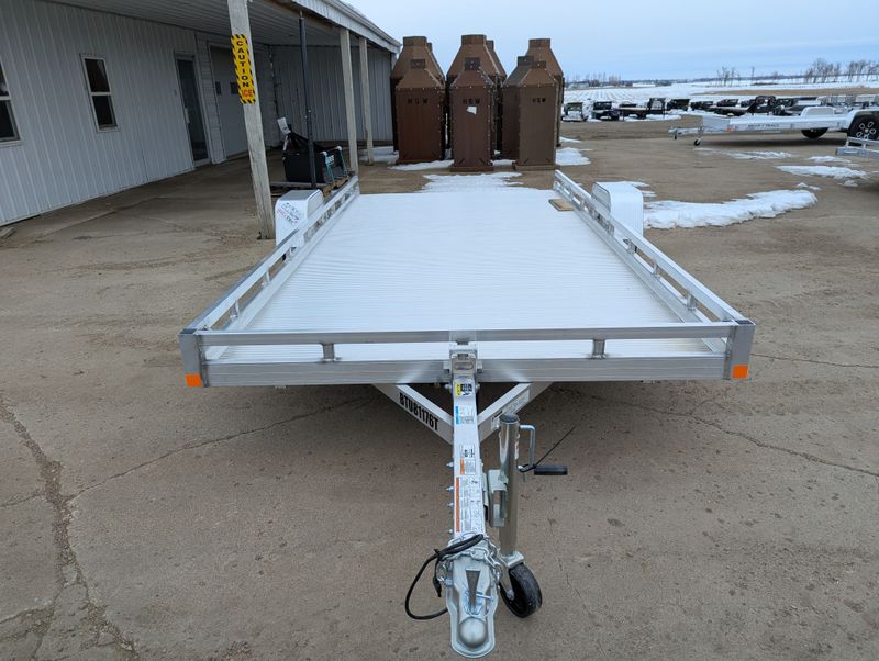 400000070728-large-1