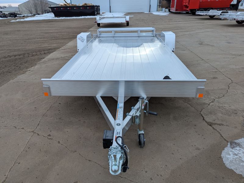 400000070803-large-1