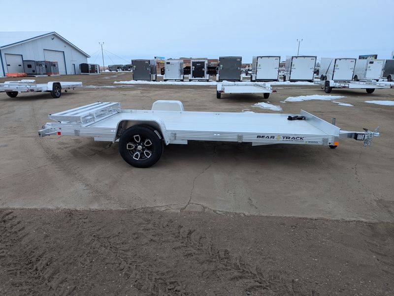 400000070803-large-2